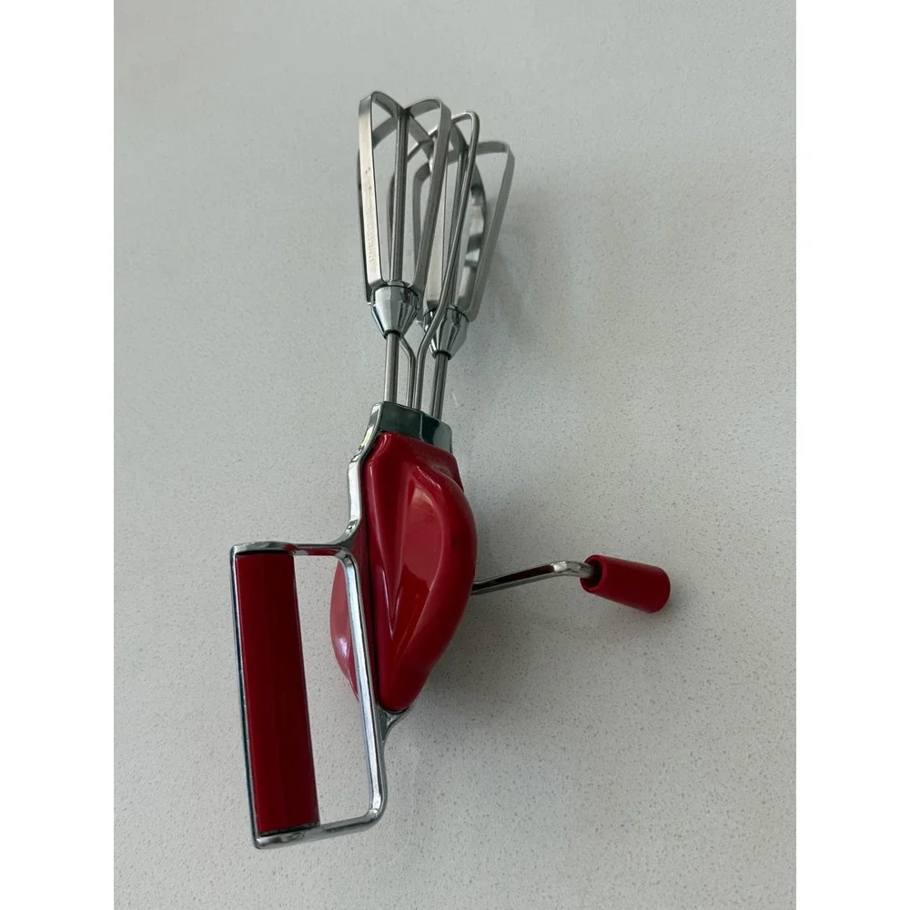 Vintage Maynard Speed Mixer Hand Crank Egg Beater Red Stainless Steel USA Made